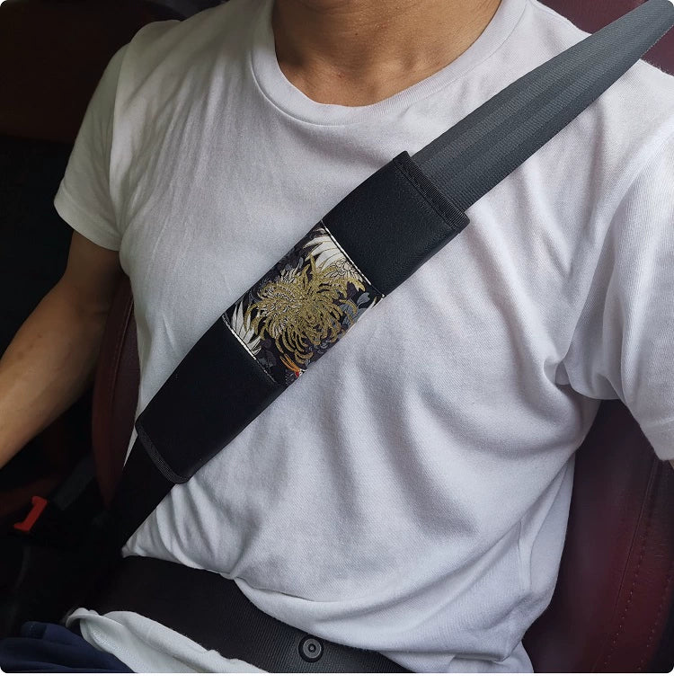 和紋付 JDM EMBROIDERY SEAT BELT PAD